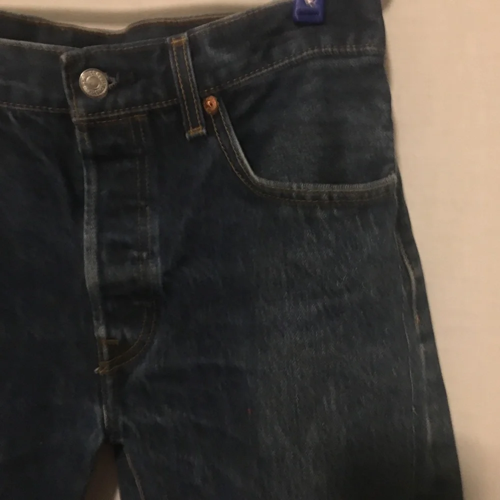 Levi’s 501 Jeans size 32/30 - Picture 3 of 9